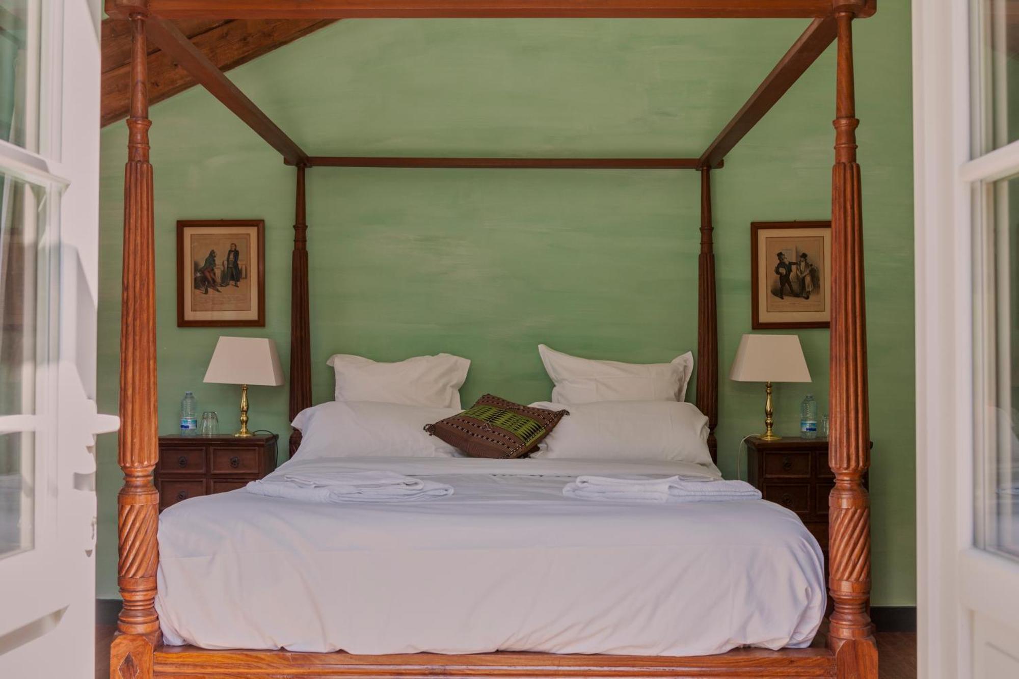 Bed and Breakfast Chez Jules Et Leonie Valmondois Экстерьер фото